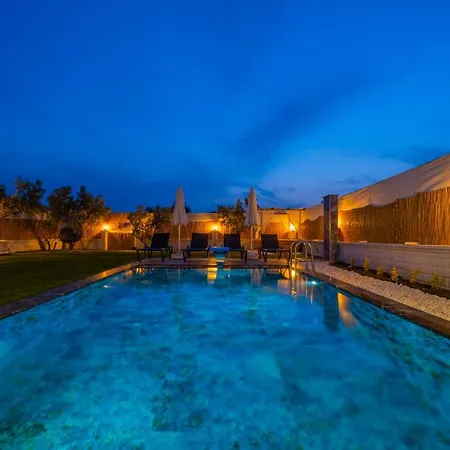Conservative With Jacuzzi At By Solo וילה פאטהיה