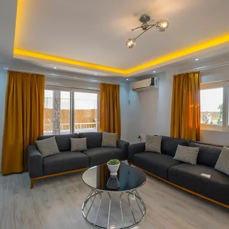 וילה Conservative With Jacuzzi At By Solo *